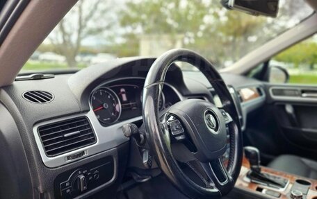 Volkswagen Touareg III, 2010 год, 1 400 000 рублей, 5 фотография