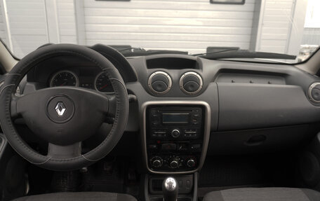 Renault Duster I рестайлинг, 2014 год, 890 000 рублей, 10 фотография