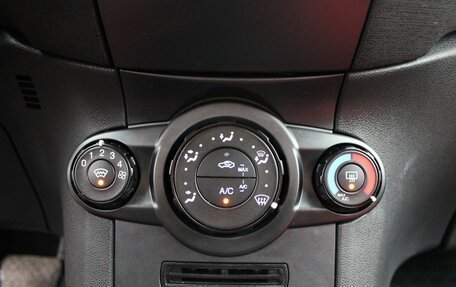 Ford Fiesta, 2016 год, 879 000 рублей, 13 фотография