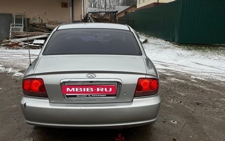 Hyundai Sonata IV рестайлинг, 2004 год, 340 000 рублей, 5 фотография