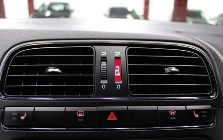 Volkswagen Polo VI (EU Market), 2017 год, 949 000 рублей, 18 фотография