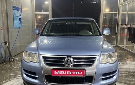 Volkswagen Touareg III, 2007 год, 650 000 рублей, 1 фотография