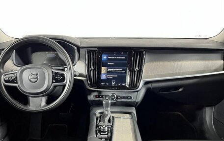 Volvo S90 II рестайлинг, 2021 год, 3 499 000 рублей, 15 фотография