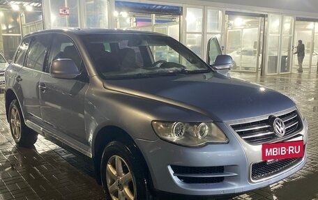 Volkswagen Touareg III, 2007 год, 650 000 рублей, 2 фотография