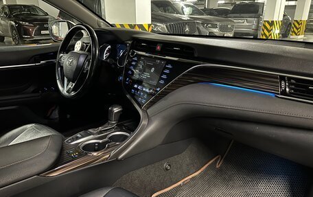 Toyota Camry, 2020 год, 3 080 000 рублей, 7 фотография