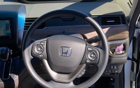 Honda Freed II, 2022 год, 1 356 750 рублей, 4 фотография