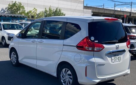 Honda Freed II, 2022 год, 1 356 750 рублей, 2 фотография