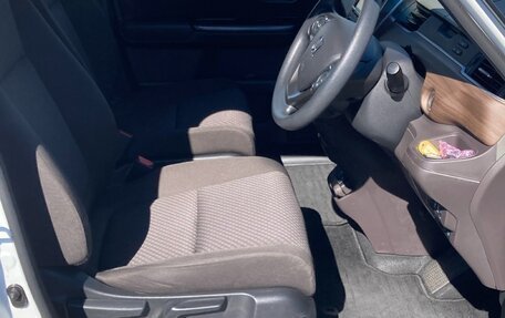 Honda Freed II, 2022 год, 1 356 750 рублей, 7 фотография