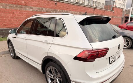 Volkswagen Tiguan II, 2020 год, 4 300 000 рублей, 4 фотография