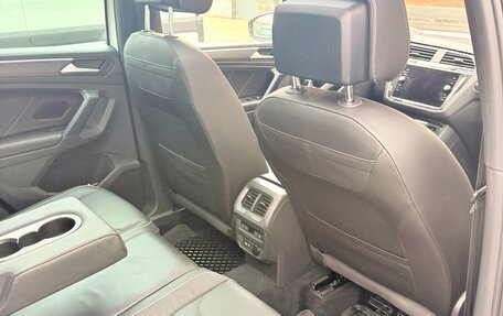 Volkswagen Tiguan II, 2020 год, 4 300 000 рублей, 11 фотография