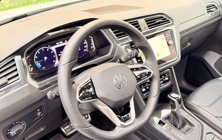 Volkswagen Tiguan II, 2020 год, 4 300 000 рублей, 12 фотография