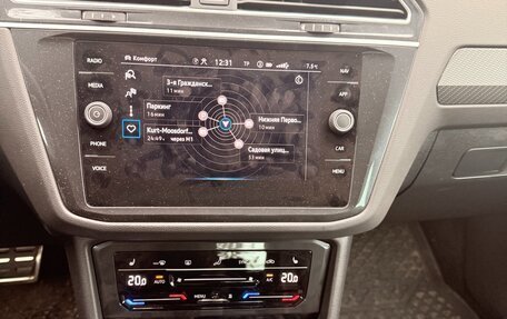 Volkswagen Tiguan II, 2020 год, 4 300 000 рублей, 15 фотография