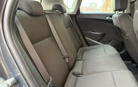 Opel Astra J, 2013 год, 750 000 рублей, 11 фотография