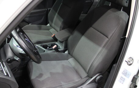 Volkswagen Tiguan II, 2019 год, 2 120 000 рублей, 16 фотография