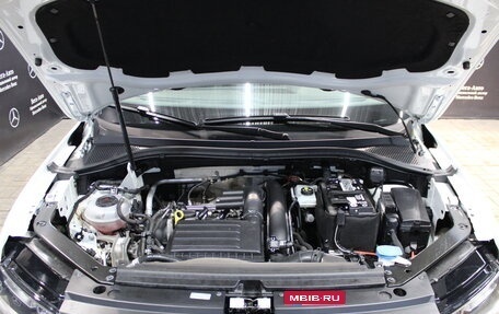 Volkswagen Tiguan II, 2019 год, 2 120 000 рублей, 8 фотография