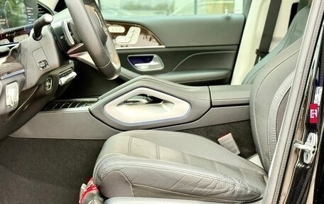 Mercedes-Benz GLS, 2023 год, 14 650 000 рублей, 16 фотография