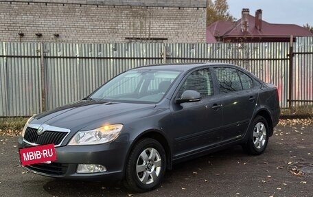 Skoda Octavia, 2011 год, 850 000 рублей, 2 фотография