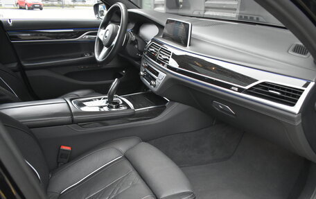 BMW 7 серия, 2020 год, 7 900 000 рублей, 16 фотография