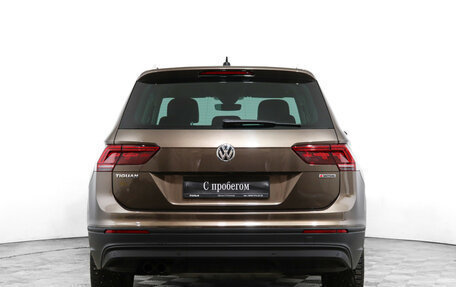 Volkswagen Tiguan II, 2020 год, 2 900 000 рублей, 6 фотография