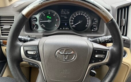 Toyota Land Cruiser 200, 2016 год, 6 480 000 рублей, 13 фотография