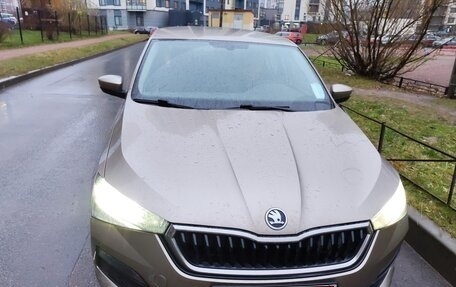 Skoda Rapid II, 2021 год, 1 650 000 рублей, 1 фотография