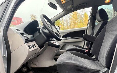 Mitsubishi Grandis, 2007 год, 650 000 рублей, 7 фотография