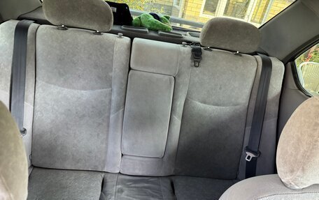 Toyota Prius IV XW50, 2001 год, 390 000 рублей, 9 фотография