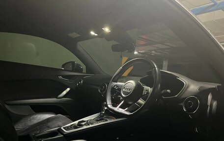 Audi TT, 2017 год, 2 700 000 рублей, 5 фотография