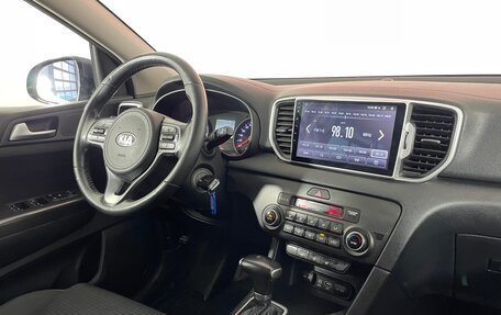 KIA Sportage IV рестайлинг, 2018 год, 2 094 000 рублей, 13 фотография