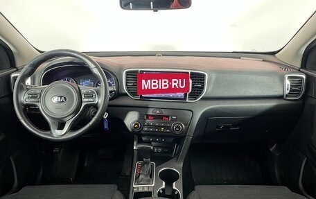 KIA Sportage IV рестайлинг, 2018 год, 2 094 000 рублей, 10 фотография