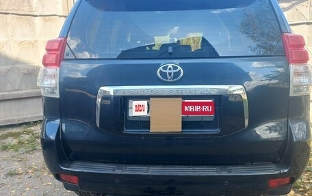 Toyota Land Cruiser Prado 150 рестайлинг 2, 2013 год, 2 650 000 рублей, 1 фотография