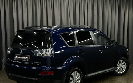 Mitsubishi Outlander III рестайлинг 3, 2011 год, 999 777 рублей, 4 фотография