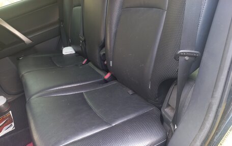 Toyota Land Cruiser Prado 150 рестайлинг 2, 2013 год, 2 650 000 рублей, 7 фотография