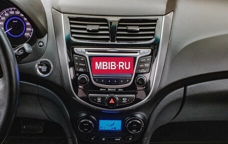 Hyundai Solaris II рестайлинг, 2011 год, 849 000 рублей, 7 фотография