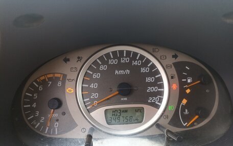 Nissan Almera Tino i, 2000 год, 125 000 рублей, 5 фотография