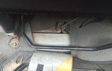 Nissan Almera Tino i, 2000 год, 125 000 рублей, 13 фотография