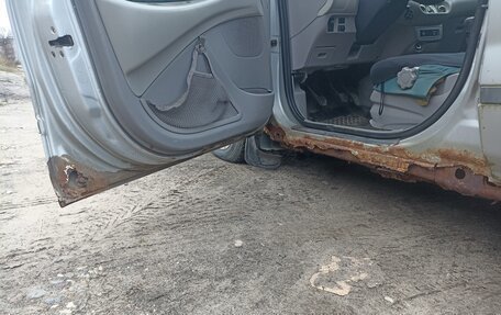 Nissan Almera Tino i, 2000 год, 125 000 рублей, 8 фотография