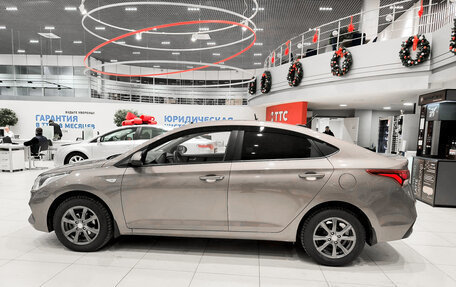 Hyundai Solaris II рестайлинг, 2018 год, 1 050 000 рублей, 8 фотография