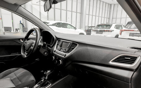 Hyundai Solaris II рестайлинг, 2018 год, 1 050 000 рублей, 11 фотография