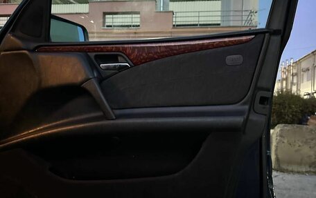 Mercedes-Benz E-Класс, 1996 год, 445 000 рублей, 17 фотография