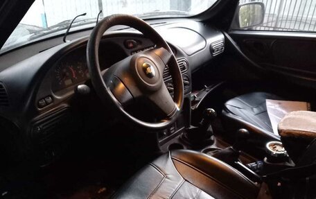 Chevrolet Niva I рестайлинг, 2015 год, 670 000 рублей, 3 фотография