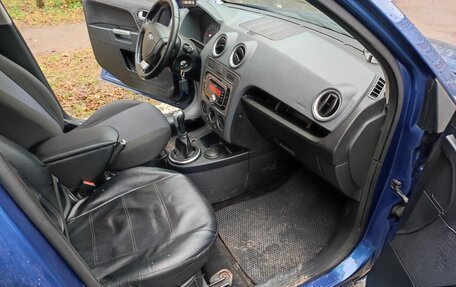 Ford Fusion I, 2006 год, 320 000 рублей, 16 фотография