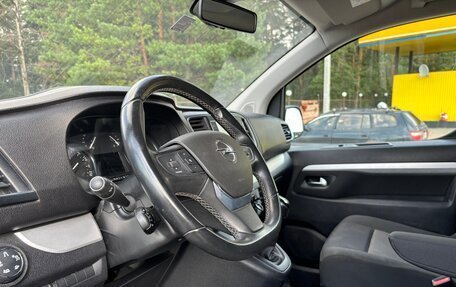 Opel Vivaro, 2023 год, 4 400 000 рублей, 10 фотография