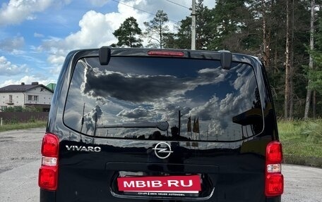 Opel Vivaro, 2023 год, 4 400 000 рублей, 6 фотография