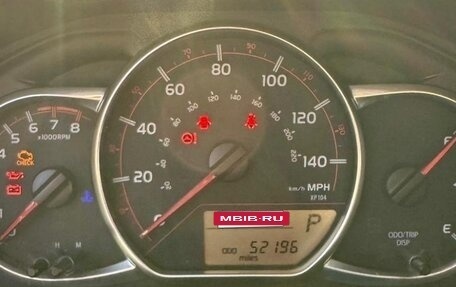 Toyota Yaris III рестайлинг, 2015 год, 1 500 000 рублей, 10 фотография