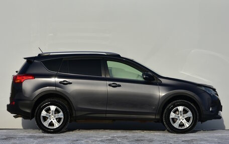 Toyota RAV4, 2015 год, 1 859 000 рублей, 7 фотография