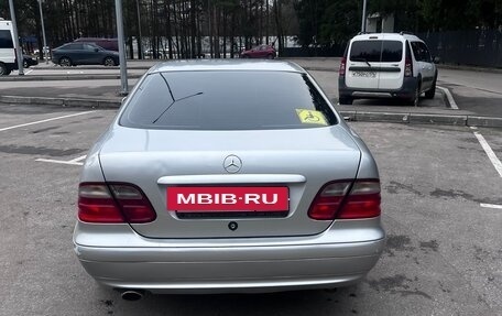 Mercedes-Benz CLK-Класс, 2000 год, 700 000 рублей, 9 фотография