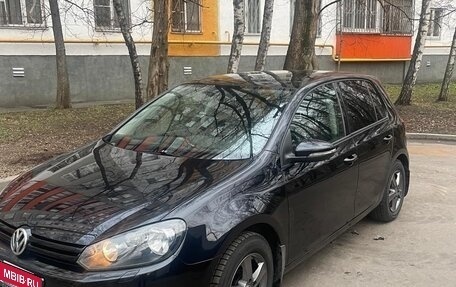 Volkswagen Golf VI, 2012 год, 750 000 рублей, 2 фотография