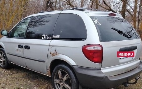 Chrysler Voyager IV, 2001 год, 450 000 рублей, 3 фотография