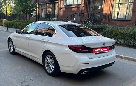 BMW 5 серия, 2022 год, 4 800 000 рублей, 4 фотография